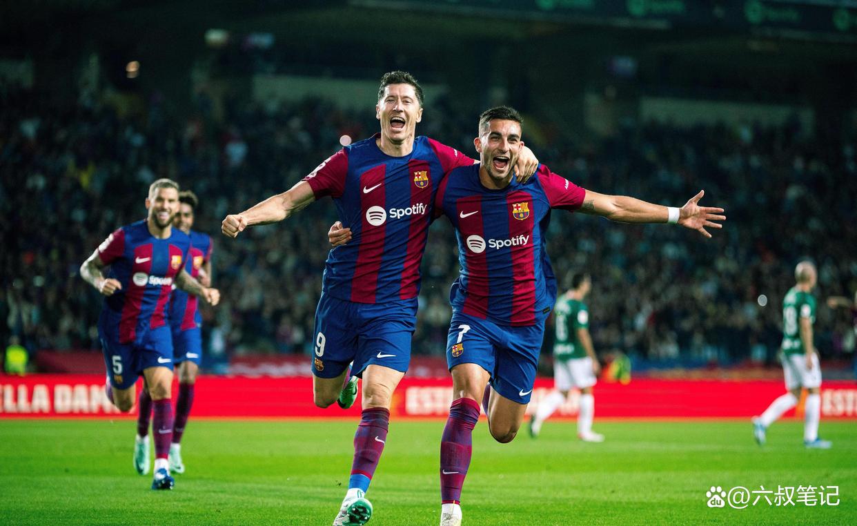 九游_巴萨携手新锋线合力，迎战欧洲豪强(巴萨新阵型)